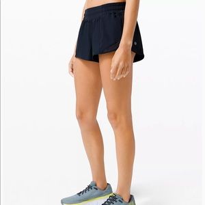 Lululemon Hotty-Hot size 10